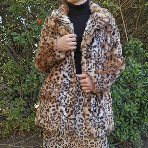 Forever 21 leopard print faux fur jacket NWT